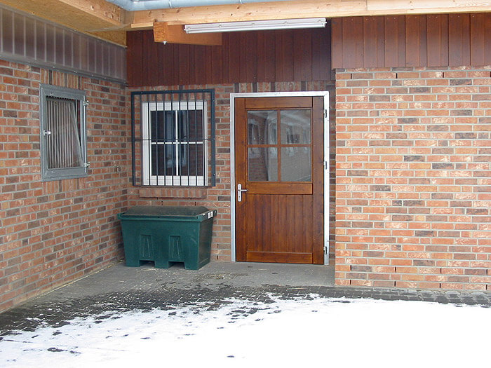 Nebentüren / Eingangstüren - ALLEMANN® GmbH Holz- u. Metallprodukte